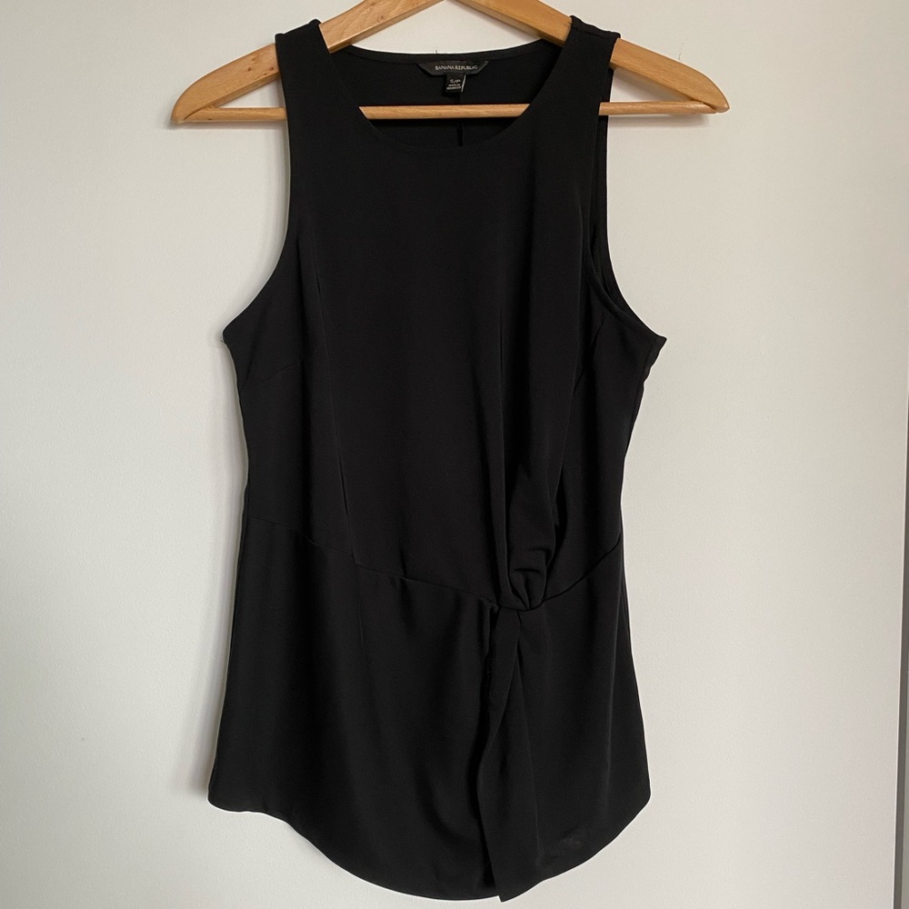 Banana Republic classic elegant black tank top - size S